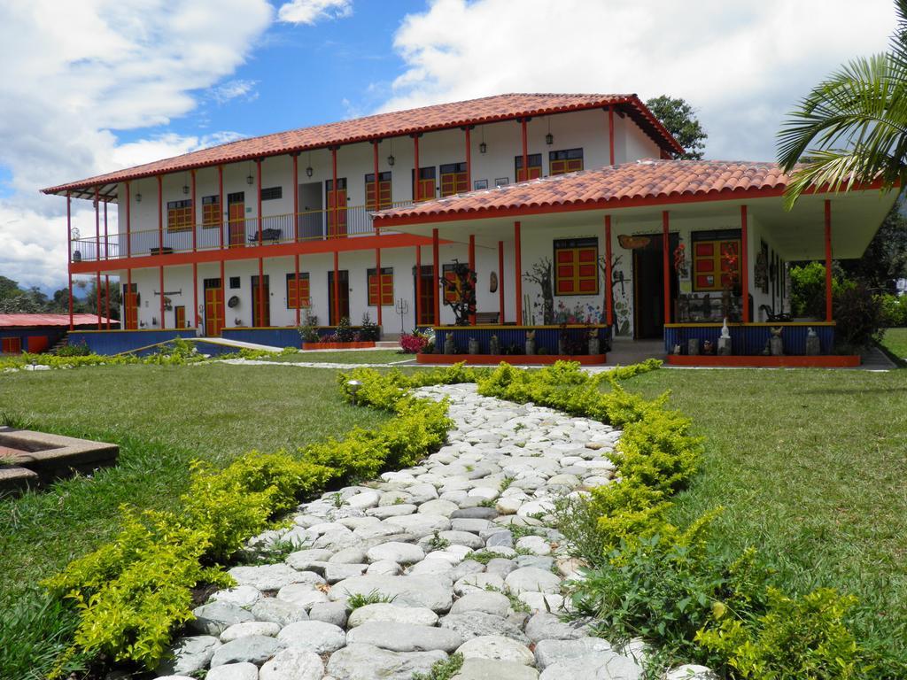 Finca Hotel La Rivera Calarca Exterior photo